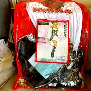 Brand new Four pieces pirate maiden costume
